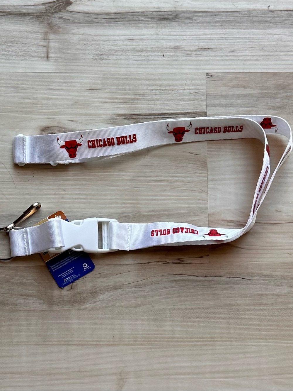 NBA Chicago Bulls White and Red Lanyard